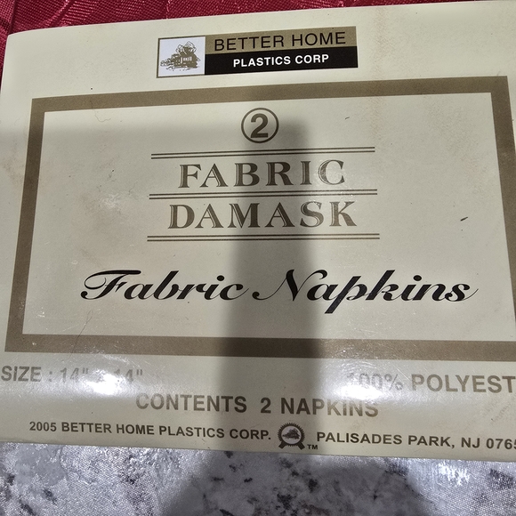 Fabric Damask Napkins - Red and Beige - Picture 8 of 8